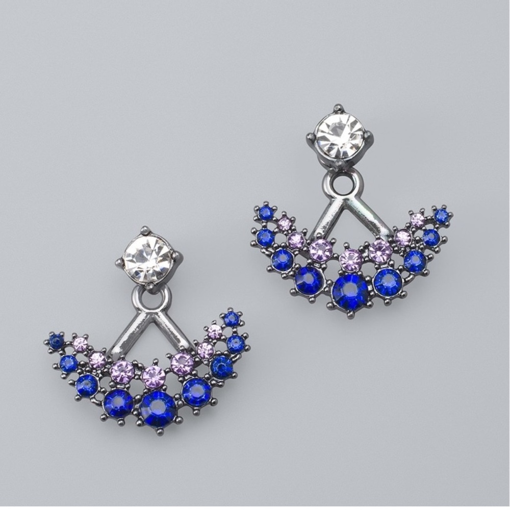 WHBM ULTRAVIOLET CONVERTIBLE STUD EARRINGS